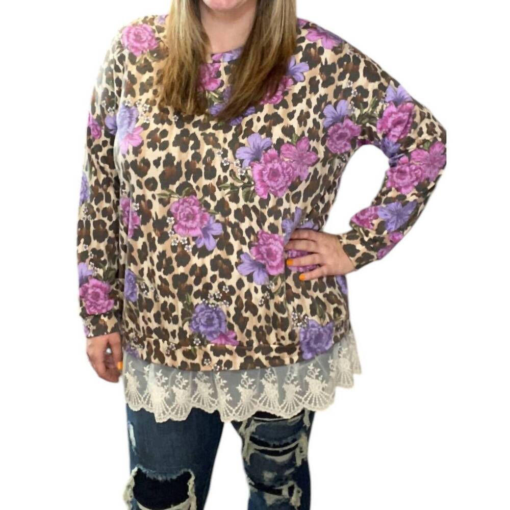 NEW HONEYME lace trim floral animal sweater in multi color